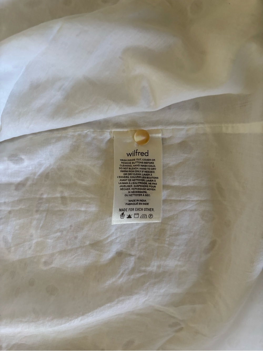 Wilfred White Eyelet Mini Dress Puff Sleeve Button Front - Size 00 *NWT* - Picture 8 of 9